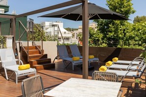 Outdoor dining - Joe´s Gomila Boutique Hotel (Palma)