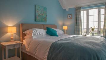 4 chambres, fer et planche Ă repasser, Wi-Fi, draps fournis