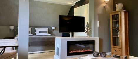 تلفزيون، مدفأة