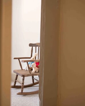 Interior - Beautiful and cosy 2-bedroom (sleeps 5) cottage close to heritage city Bath Spa (Batheaston)