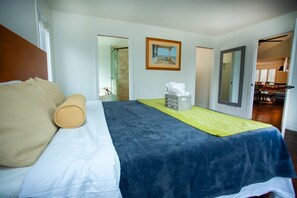 4 chambres, fer et planche à repasser, Wi-Fi gratuit, draps fournis