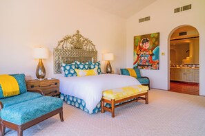 4 bedrooms, desk, iron/ironing board, travel crib - Secluded Villa in Del Mar! Chef, Butler and access to Golf, Spa, Gym & More! (San Jose del Cabo)