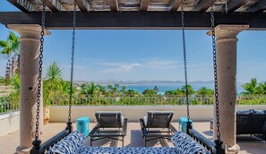 Terrace/patio - Secluded Villa in Del Mar! Chef, Butler and access to Golf, Spa, Gym & More! (San Jose del Cabo)