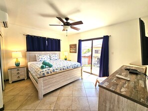 3 chambres, coffre-fort, fer et planche à repasser