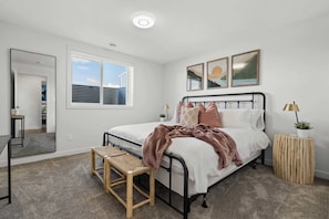2 bedrooms, iron/ironing board, travel cot, WiFi