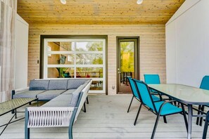 Townhome, Multiple Beds | Balcony - 2 Modern Luxurious Side by Side Townhomes by Music City Luxury Stays (Nashville)