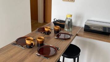 Apartment (Two Bedroom Apartment with Balcony an) | Private kitchen