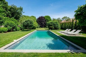 Pool - Driftwood Cottage by RoveTravel| 3BR Quiet Cottage (East Hampton)