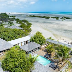 Plage, sable blanc, serviettes de plage