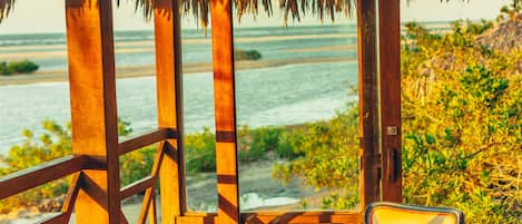 Premier Cabin | Balcony