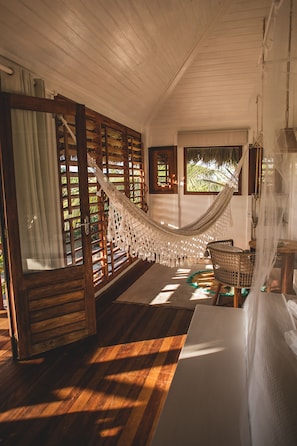 Elite Cabin | Minibar, in-room safe, blackout drapes, free WiFi - Kitejuba Bungalows (Camocim)