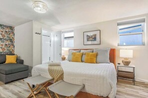 1 chambre, fer et planche à repasser, Wi-Fi, literie fournie