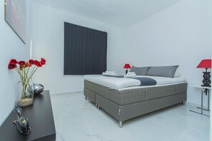 2 bedrooms, iron/ironing board, free WiFi, bed sheets - 029 Lux Penthouse - Alicante Holiday (Torrevieja)