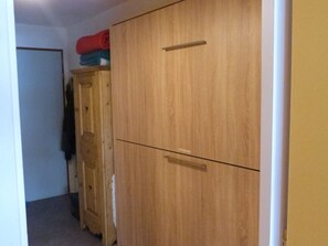 Interior - 2-Room Cabin for 4 People, East-Facing Balcony (Valloire)