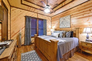 5 bedrooms, iron/ironing board, travel crib, WiFi