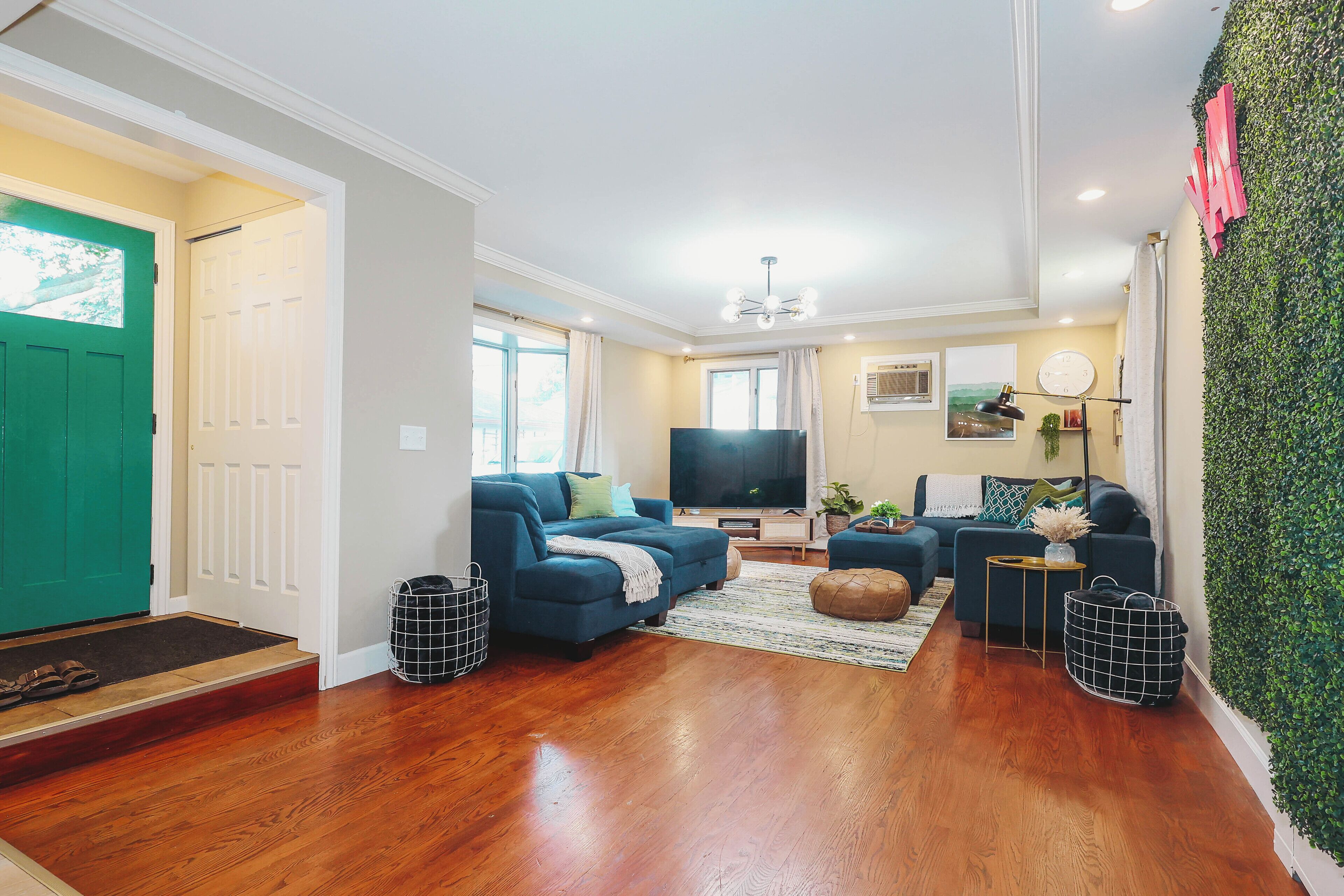 智能电视、电子游戏、书