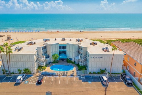 La Internacional 313