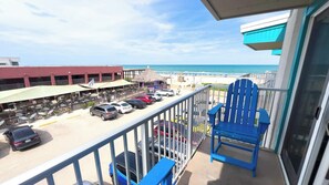 Apartment, 1 King Bed with Sofa bed, Pool Access, Beach View | Property grounds