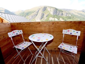 Outdoor dining - 3-room apartment for 6 people with pets allowed (Valloire)