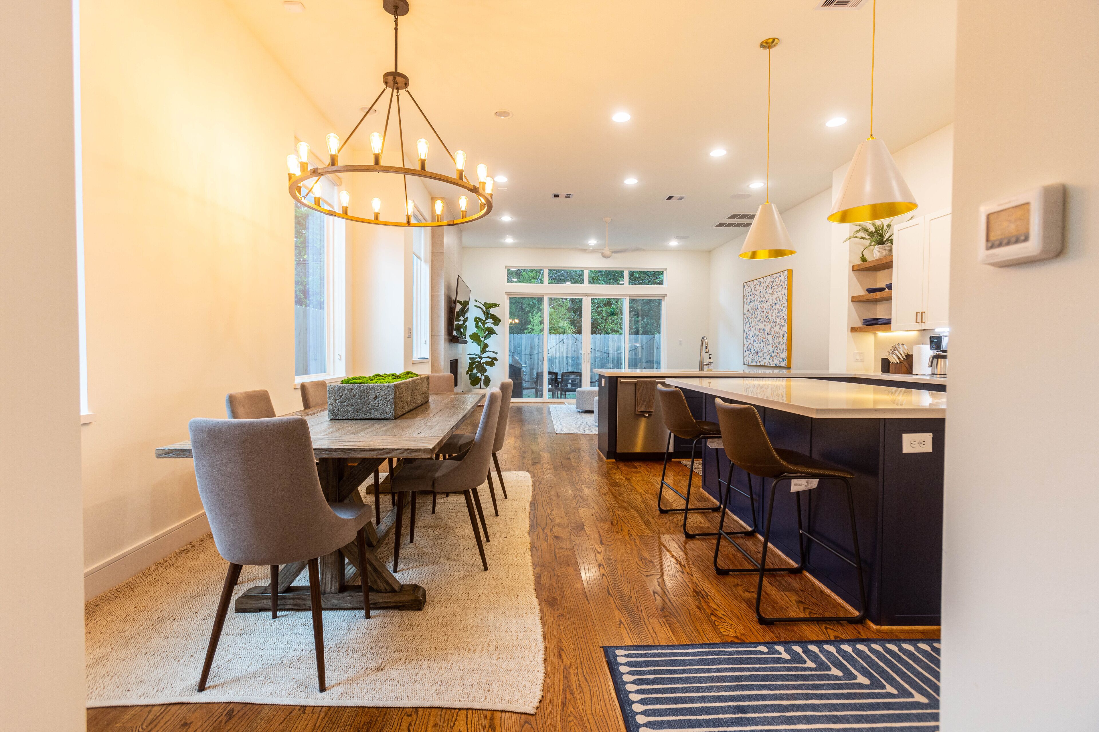 LUXURY HOME DOWNTOWN ViIBES