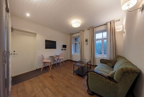 Living area - Small and cosy home in Kalamaja (Tallinn)