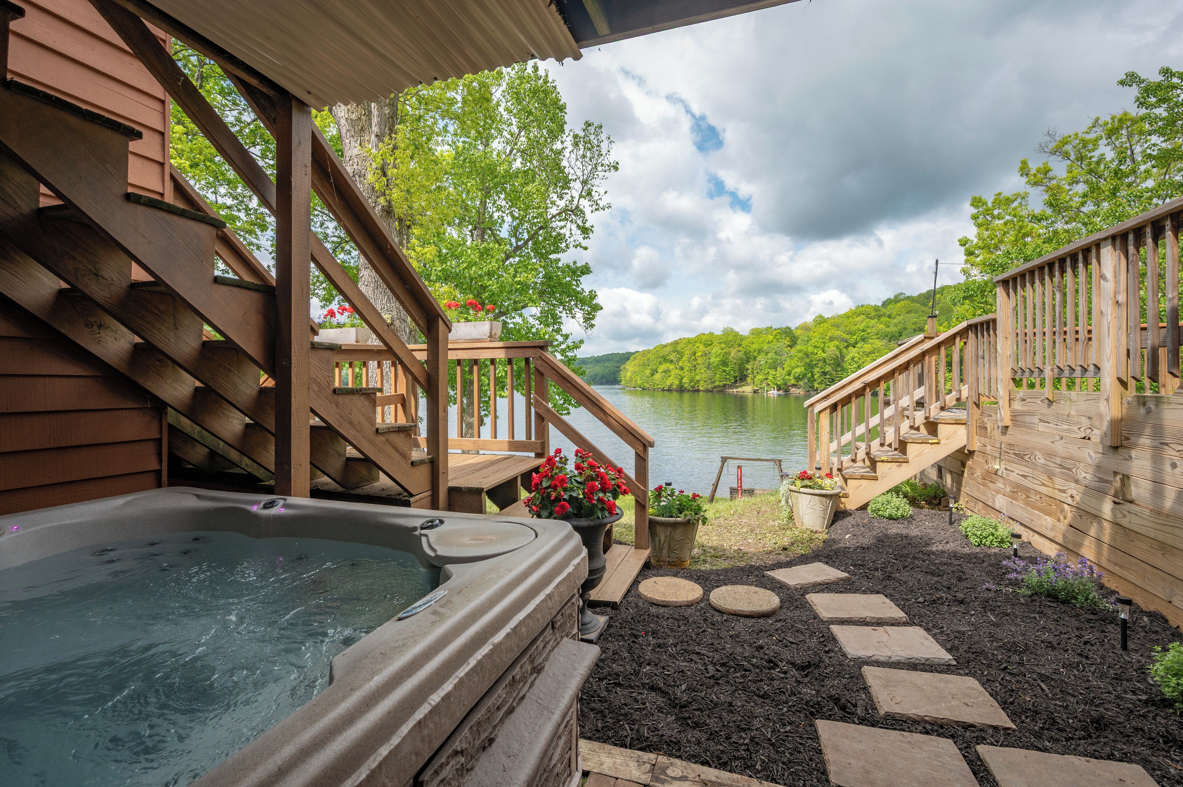 Bain à remous extérieur