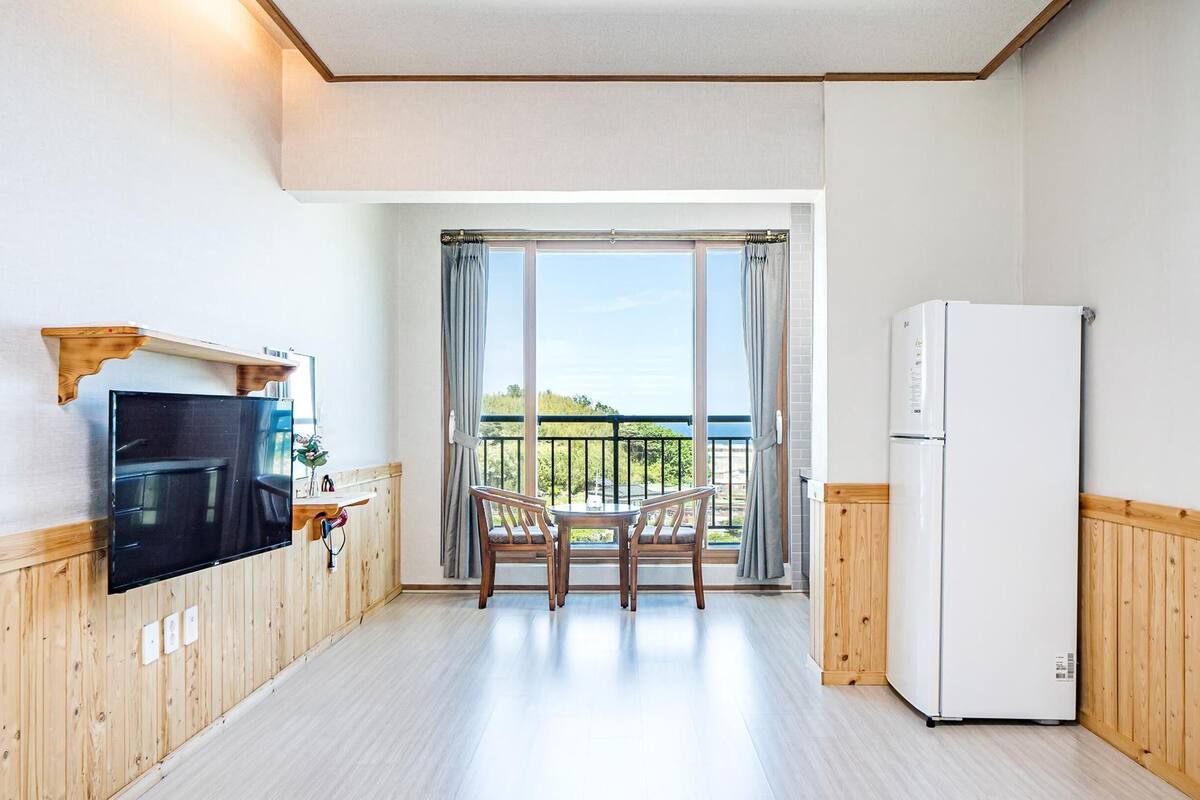 Habitación básica, 1 habitación (405(Oceanview)) | 1 habitación y wifi gratis