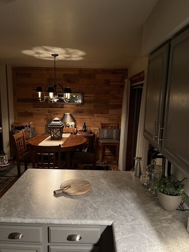 Beautiful Home Very Close to EAA