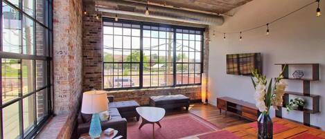 TV, offices