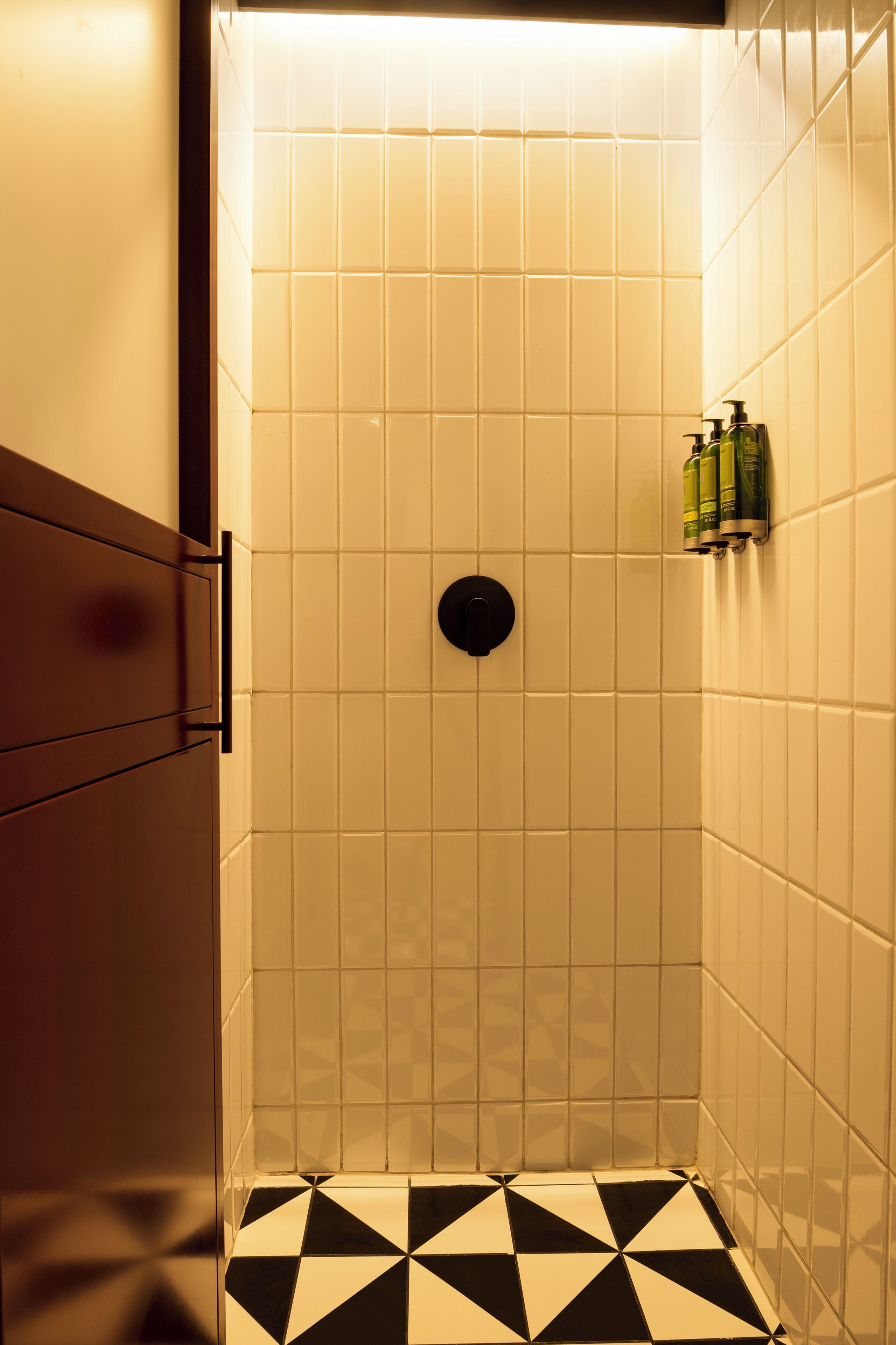 Photo - Tribe Medellín