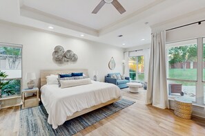 3 bedrooms, free internet, bed sheets