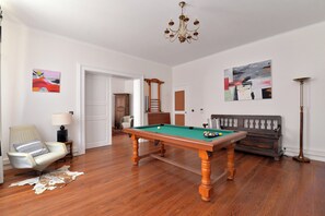 Spielezimmer