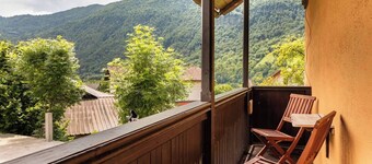 Charming Alpine Farmhouse Near the Soča River