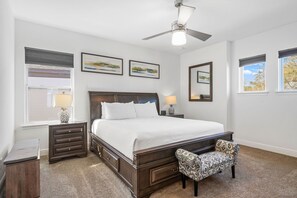 4 bedrooms, iron/ironing board, free WiFi, bed sheets - Liberty Hope: Private Pool, Water Park, Golf View, Near Disney (Kissimmee)