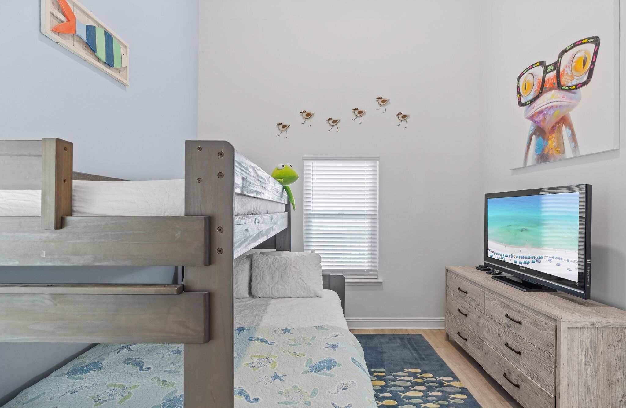 2 habitaciones, wifi gratis y ropa de cama 