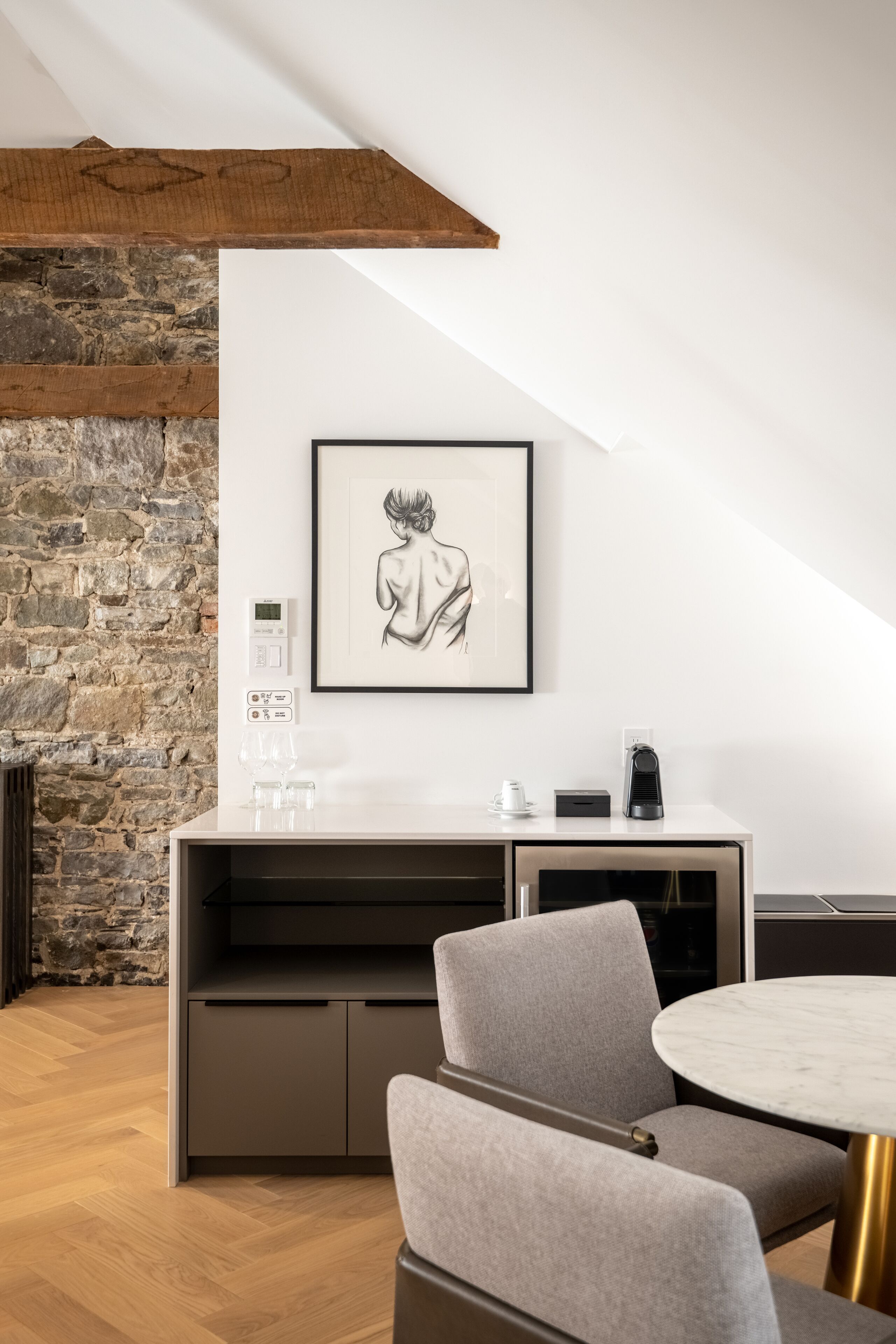 premium suite | dining room