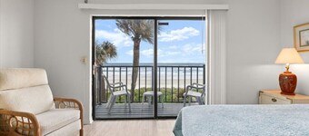 Green Palms Oceanfront 2 Bed Townhouse