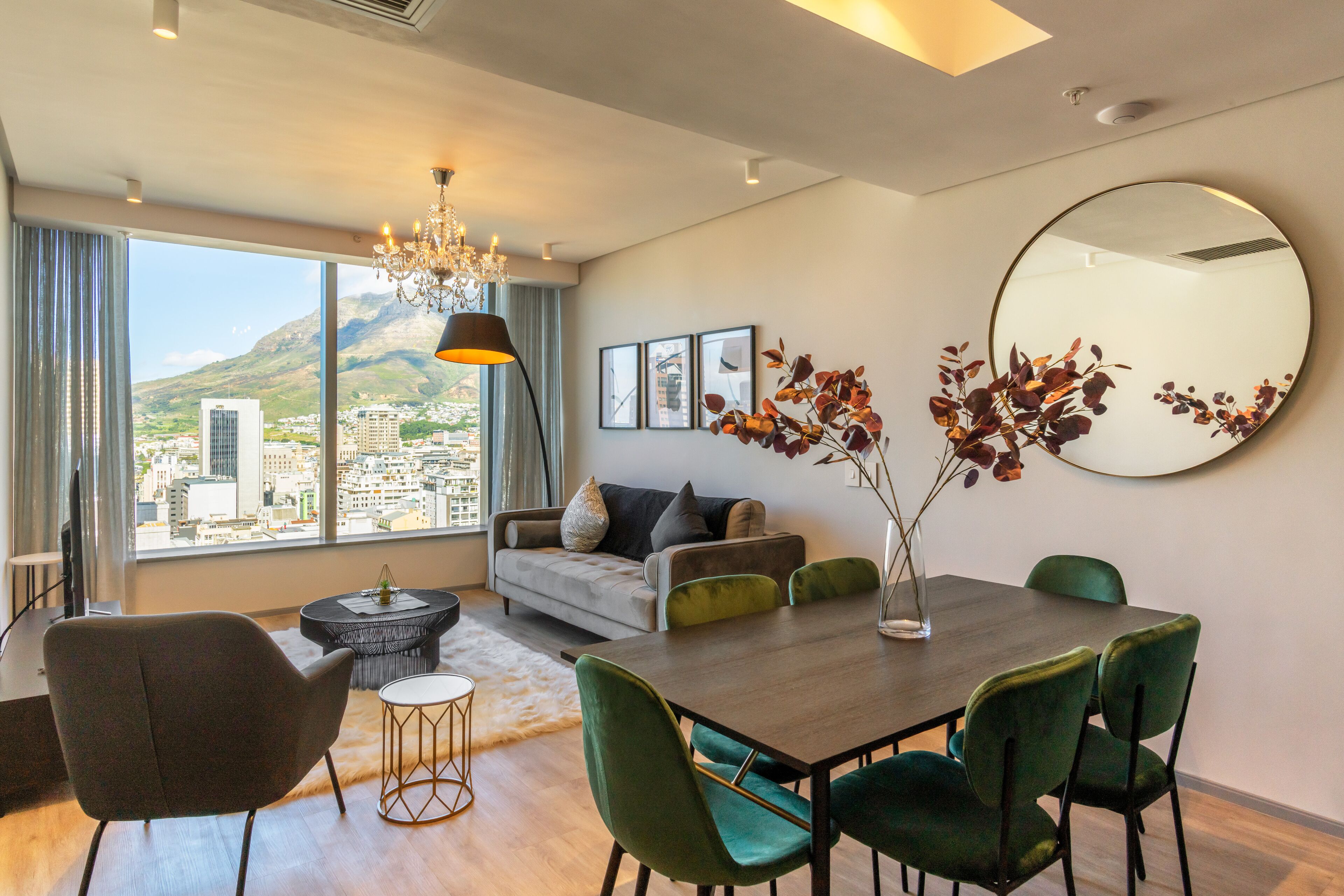 Presidential Penthouse, 2 Bedrooms, Kitchen, Mountain View | In-room dining