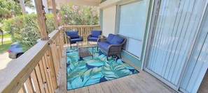House, Multiple Beds, Kitchen, Pool View | Property grounds