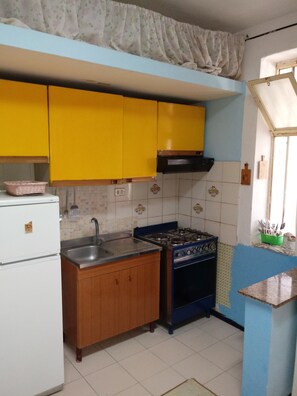 Villa | Eigene Küche | Kühlschrank, Ofen, Wasserkocher