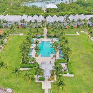 Villa, 3 habitaciones | Alberca | Alberca al aire libre 