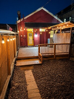 Terrace/patio - Historic Main St Apt | Private Garage (Saint Charles)