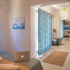 Economy Double Room, Balcony | Premium bedding, minibar, free WiFi, bed sheets - Selimiye 9 Oda (Marmaris)