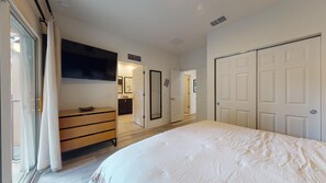 3 bedrooms, iron/ironing board, travel cot, free WiFi