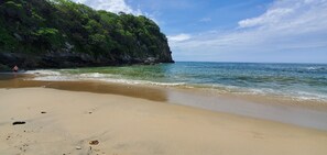 On the beach, sun loungers, beach towels - VillaParaisoAca,  With Beautiful View & Private Beach.  Christmas Special. (Acapulco)
