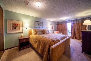 4 bedrooms, WiFi, bed sheets