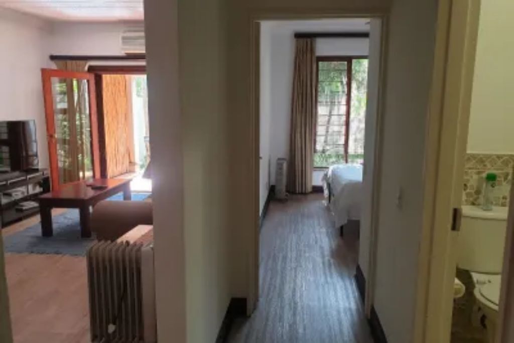 2 bedrooms, in-room safe, desk, iron/ironing board