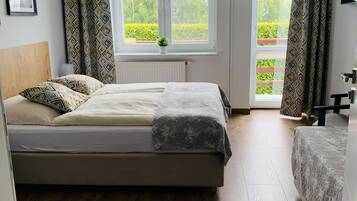 2 bedrooms, iron/ironing board, travel crib, free WiFi