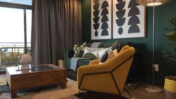 Basic Apartment, 2 Queen Beds | Interior