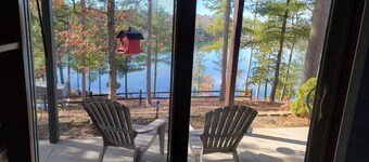 Spider Lake’s "Turtle Cove” – Your Private Northern Michigan Lakeside Escape